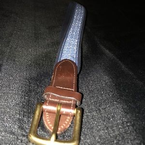 Vineyard Waves Canvas Club Belt